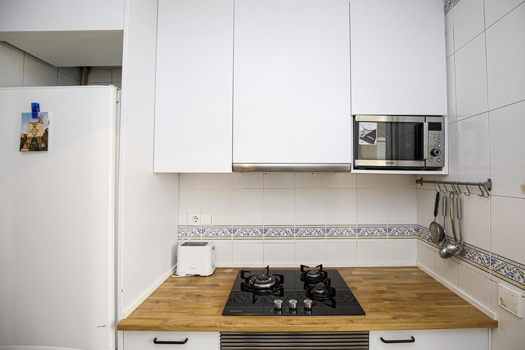 Apartamento Con Dos Grandes Terrazas En Girona Luaran gambar