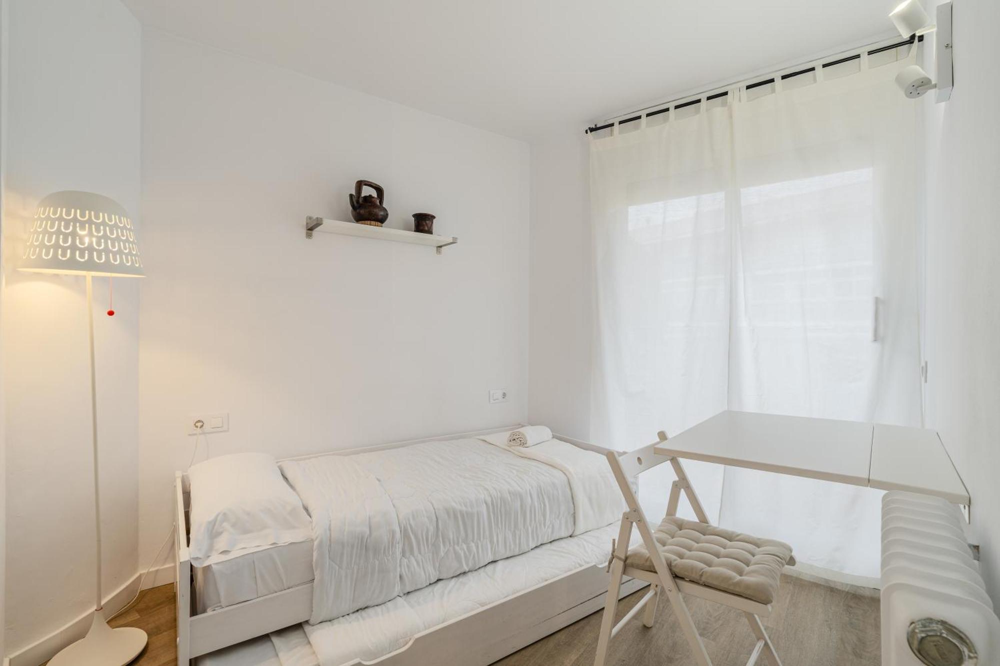 Apartamento Con Dos Grandes Terrazas En Girona Luaran gambar